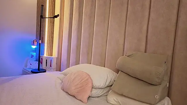 Iamnyxy online show from April 21, 11:28 am