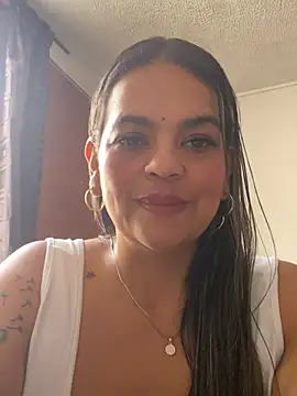tasha velvet online show from June 19, 6:00 pm