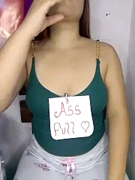 Girl Nasty Dirty online show from March 12, 3:20 am