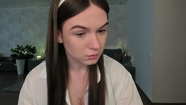 luna lust 212 online show from April 11, 4:29 am