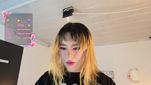 NinaSakura Eup online show from March 30, 12:05 pm