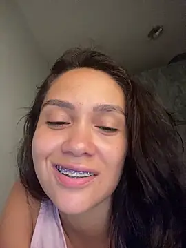 carolsapequinha online show from February 6, 11:24 am