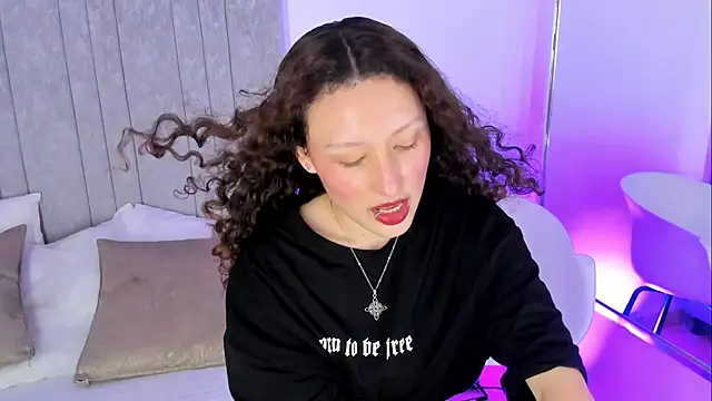 Martina 077 online show from December 18, 8:46 pm