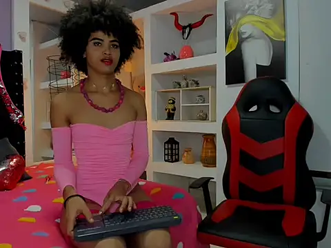 Zaira sofiaa online show from November 18, 3:18 am