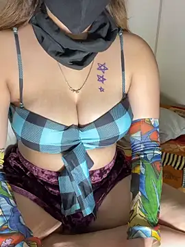 Mehboob Khan11 online show from March 17, 7:07 pm