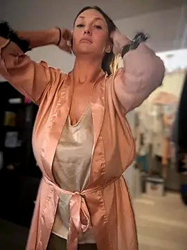 Ayybaebay online show from November 20, 6:03 am