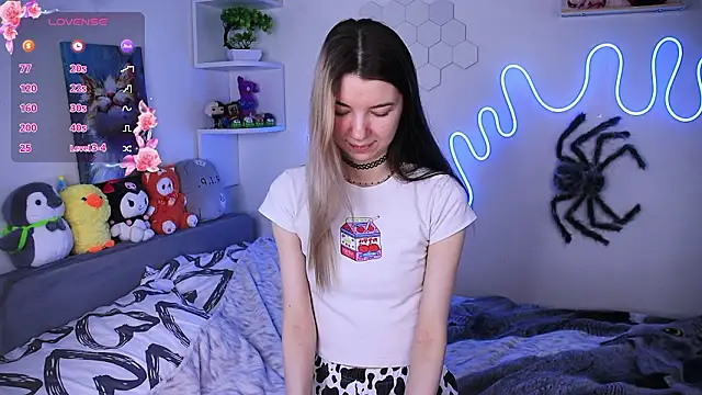 Emmie shy online show from February 27, 11:54 am