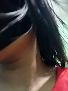 Disha Nur0 online show from April 15, 11:05 pm