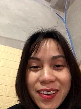 Trangbabylove online show from January 17, 7:05 am