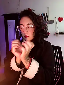 Melinerd online show from February 25, 6:28 pm