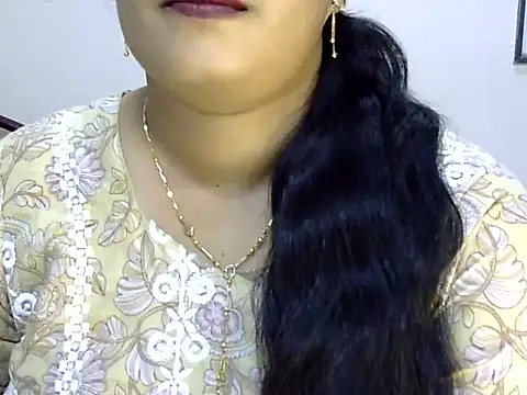 Muskan Jha online show from July 6, 1:05 pm