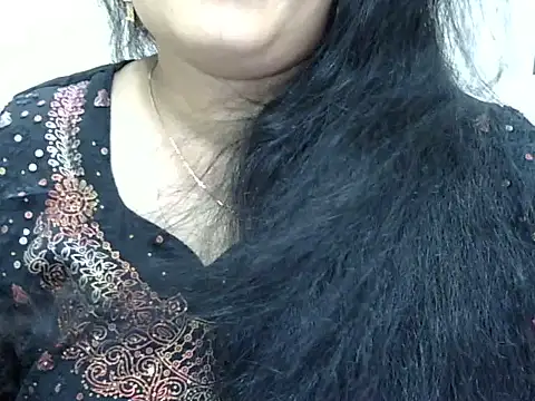 Muskan Jha online show from June 12, 1:30 pm