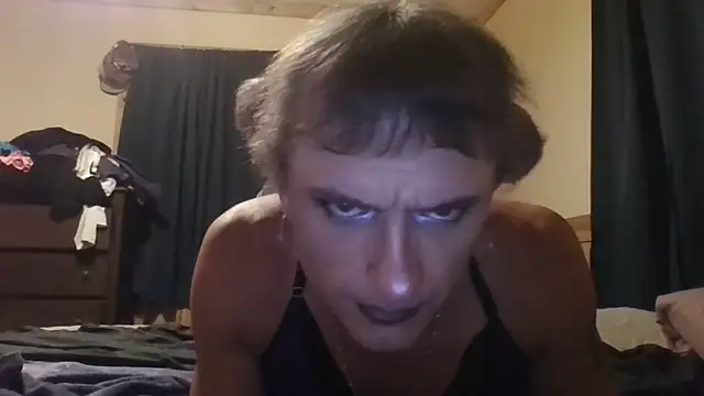 jamescaddy69 online show from May 12, 2:53 am