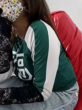 Your DreamGirl   online show from November 25, 7:10 am