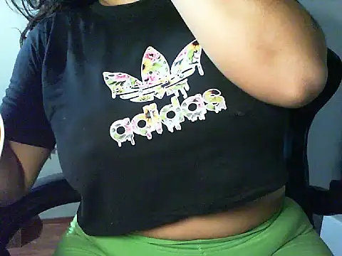 DiivaMarii online show from April 12, 2:42 pm