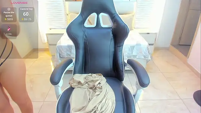 Tahira bakir online show from March 27, 12:28 pm