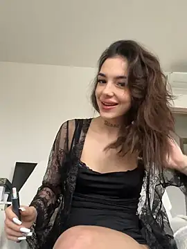 lunababy77 online show from February 20, 2:51 pm