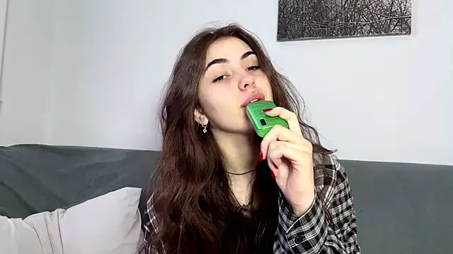 ScaNovaXen  online show from March 22, 7:03 am