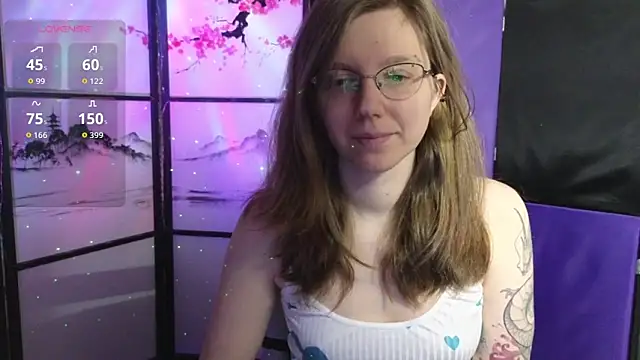 scarlettsrose online show from June 16, 8:26 am