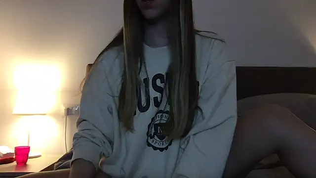 Martimartinaxx online show from May 25, 8:52 pm