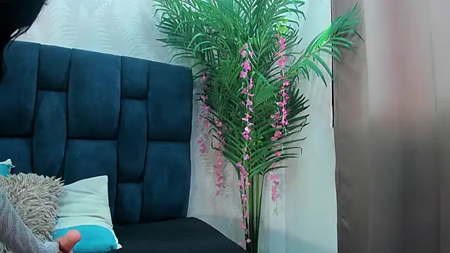 Holly Sly online show from November 24, 7:16 pm