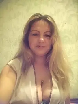 Anastasia22632 online show from December 3, 8:00 pm