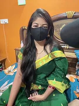 cutestpearl online show from March 25, 6:44 pm