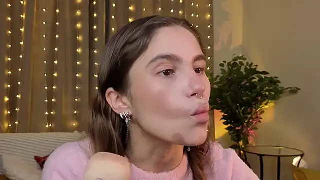 RozanneJordan online show from January 9, 5:28 pm