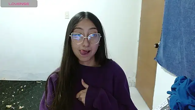 Nanylux online show from April 12, 3:09 am