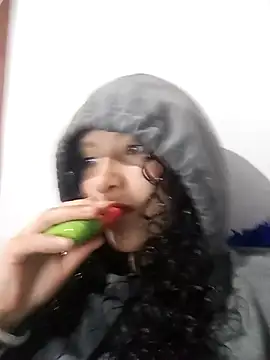 pettymoon1 online show from January 9, 3:00 am