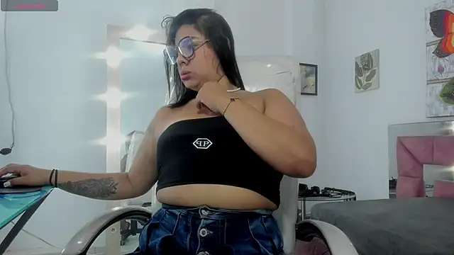 Soffii clarkk online show from November 26, 9:49 pm