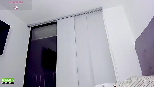 tessa  evans online show from July 25, 12:28 am