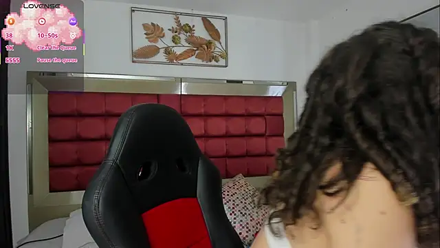 MarieTaylor  online show from February 18, 6:29 pm