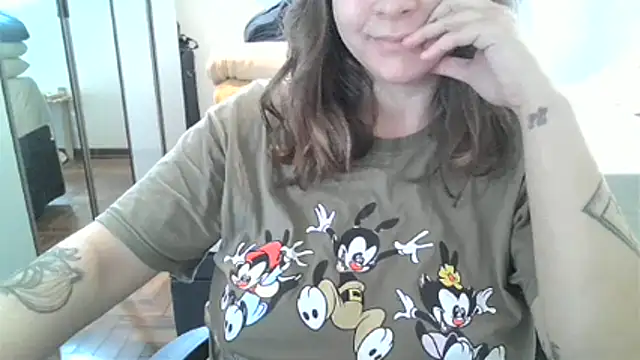 xxxluana online show from February 8, 8:23 pm