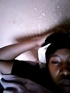 Queenpussywet123 online show from November 20, 4:02 am