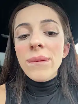 Lilitoppp online show from December 3, 9:44 am