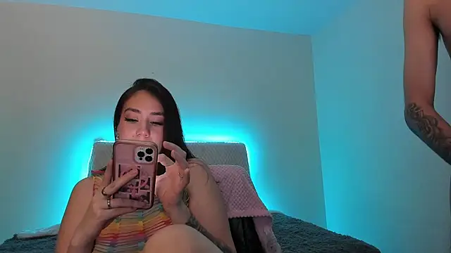 stanandrose  online show from April 19, 3:06 am