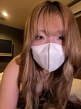 mirai kawaii  online show from December 4, 6:15 am