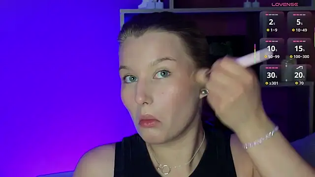 ImiMonroe online show from June 14, 4:13 am