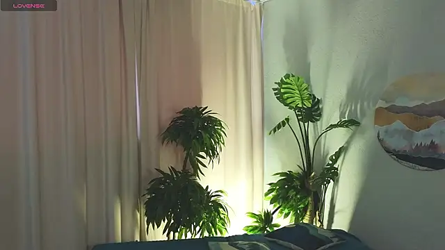 ImiMonroe online show from February 7, 11:03 am