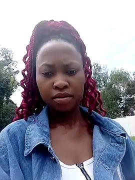 Sweethoneypot25 online show from February 13, 11:34 am