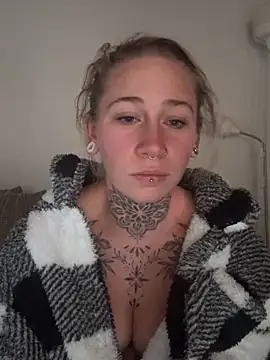 Antoniia69 online show from December 1, 2:42 pm