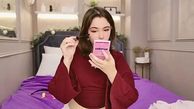 Wendy Finch online show from January 12, 8:58 pm