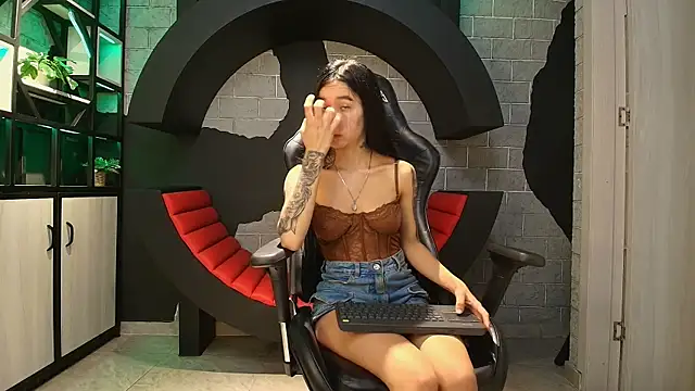 kinkytattobabe online show from November 24, 12:51 pm