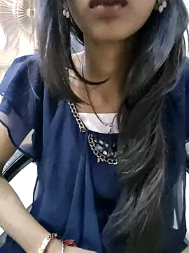 -AYUSHI01 online show from November 22, 8:50 am