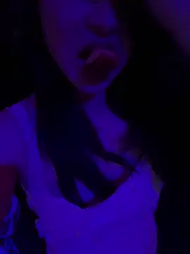 Queen-of-Love online show from January 13, 7:40 pm