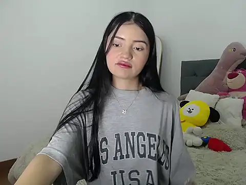 EmiilyCherry online show from December 19, 12:26 am