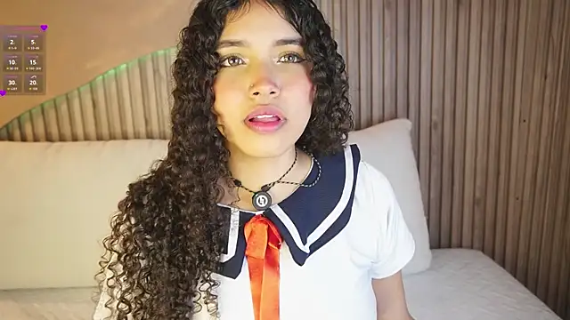 EloiseSweetxx online show from February 25, 1:09 pm