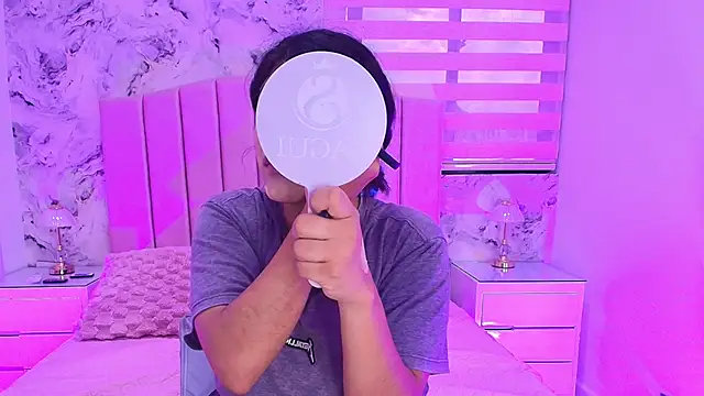 katsumi yan online show from December 1, 7:16 pm