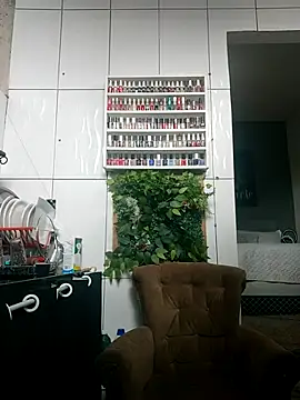 Jully isla online show from November 24, 4:31 pm